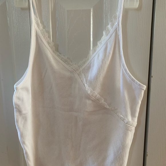 Top - Picture 2 of 3